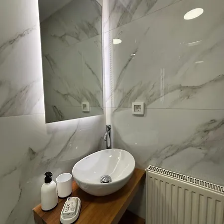 Emily Zakynthos Tsilivi (Zakynthos)